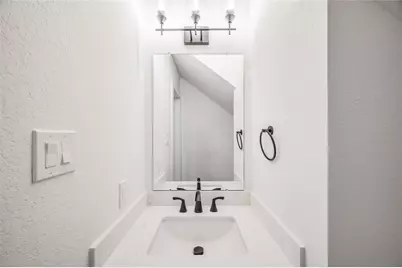 1216 McNeil Street, Houston, TX 77009 - Photo 6