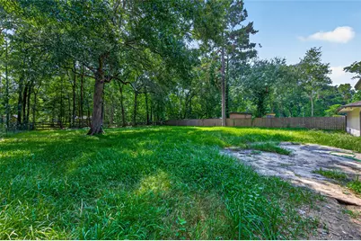 18747 Woodridge Drive, Conroe, TX 77302 - Photo 30