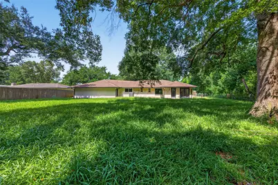 18747 Woodridge Drive, Conroe, TX 77302 - Photo 34