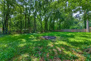 18747 Woodridge Dr, Conroe, TX 77302 - Photo 36