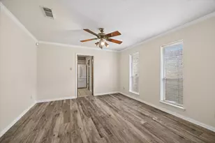 10328 Rocky Hollow Rd, La Porte, TX 77571 - Photo 2