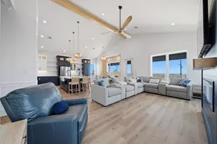 4411 Strand Ave, Port Bolivar, TX 77650 - Photo 14
