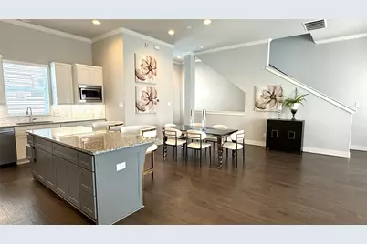 10906 Brookeshire Chase Lane Lane, Houston, TX 77043 - Photo 12
