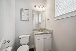 10906 Brookeshire Chase Ln Ln, Houston, TX 77043 - Photo 22