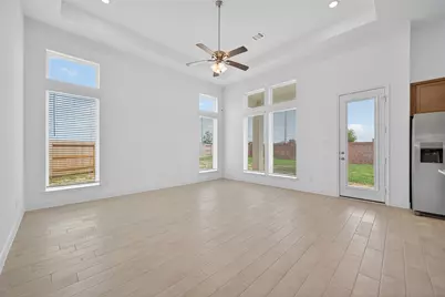 13613 Windward Mist Drive, Texas City, TX 77568 - Photo 6