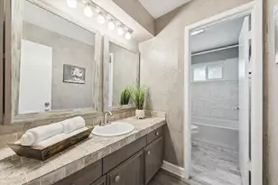 403 Colonial Dr, Friendswood, TX 77546 - Photo 26
