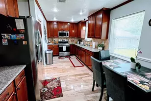 11923 Hendon Ln, Houston, TX 77072 - Photo 10