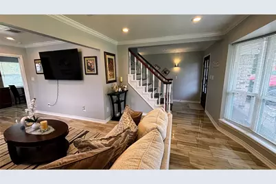 11923 Hendon Lane, Houston, TX 77072 - Photo 8