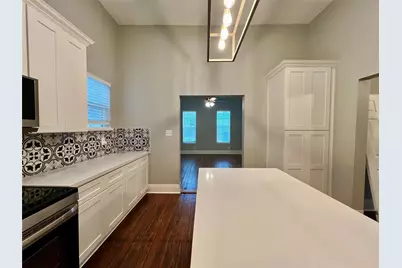 282 11th, Somerville, TX 77879 - Photo 4