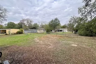 282 11th, Somerville, TX 77879 - Photo 12