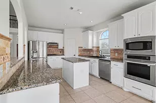 19026 Canyon Frost Dr, Tomball, TX 77377 - Photo 10