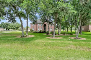 7119 Rustling Oaks Dr, Richmond, TX 77469 - Photo 2
