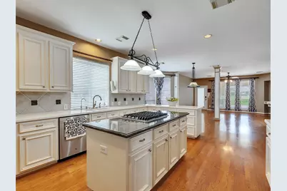 7119 Rustling Oaks Drive, Richmond, TX 77469 - Photo 12