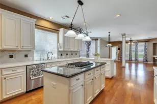 7119 Rustling Oaks Dr, Richmond, TX 77469 - Photo 12