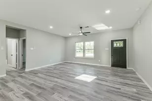 106 County Road 3704, Splendora, TX 77372 - Photo 6