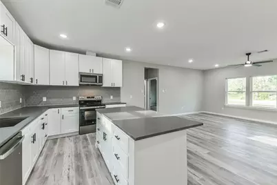 106 County Road 3704, Splendora, TX 77372 - Photo 10