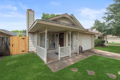 8622 Ashlawn Drive, Houston, TX 77083 - Photo 2