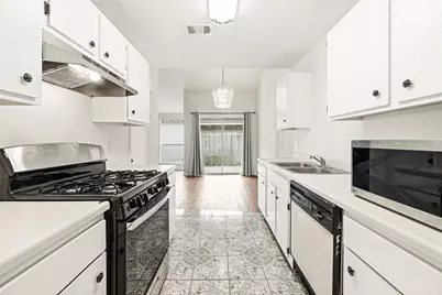 8622 Ashlawn Drive, Houston, TX 77083 - Photo 10