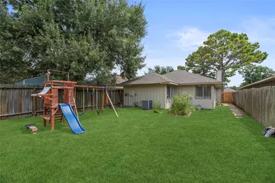 8622 Ashlawn Drive, Houston, TX 77083 - Photo 26