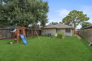 8622 Ashlawn Dr, Houston, TX 77083 - Photo 26