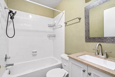 2721 Overland Trail, Dickinson, TX 77539 - Photo 14