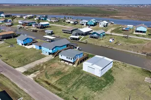 976 County Rd 202, Sargent, TX 77414 - Photo 38