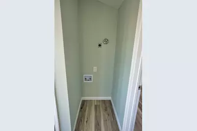 976 County Road 202, Sargent, TX 77414 - Photo 16