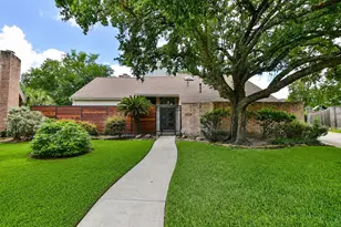 11519 Rocky Bend Dr, Houston, TX 77077 - Photo 1