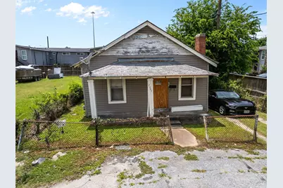 2007 Massie Street, Houston, TX 77026 - Photo 2