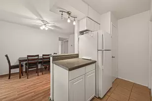 9201 Clarewood Dr, Houston, TX 77036 - Photo 10