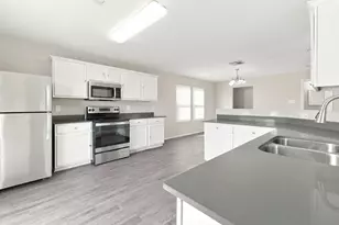 14411 Moreno Ave, Houston, TX 77045 - Photo 6