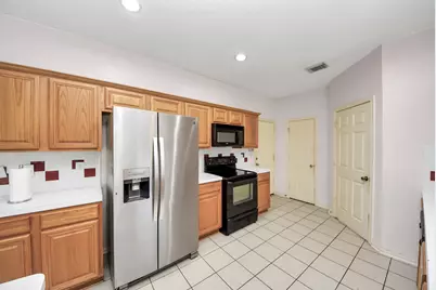 823 Portsmouth Drive, Pearland, TX 77584 - Photo 12