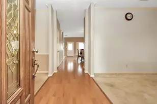 823 Portsmouth Dr, Pearland, TX 77584 - Photo 4