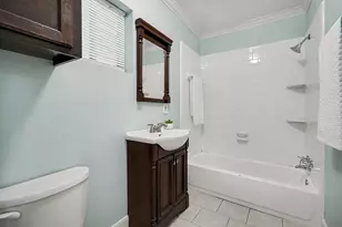 130 San Fernando Dr, Galveston, TX 77550 - Photo 14