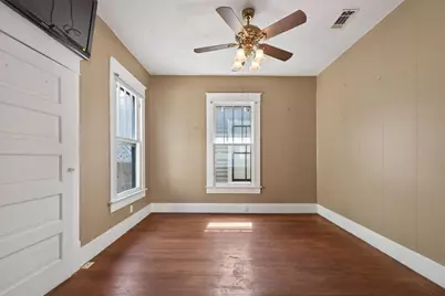 3617 Avenue O 1/2, Galveston, TX 77550 - Photo 14