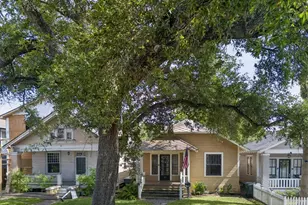 3617 Ave O 1/2, Galveston, TX 77550 - Photo 2