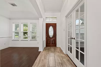 9323 Eaglewood Shadow Court, Houston, TX 77083 - Photo 2