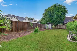 9323 Eaglewood Shadow Ct, Houston, TX 77083 - Photo 22