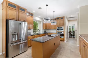 26 Candlenut Pl, The Woodlands, TX 77381 - Photo 14