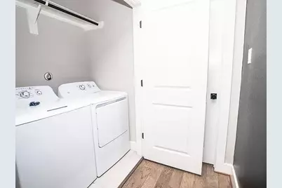 1915 Kolfahl Street #G, Houston, TX 77023 - Photo 18