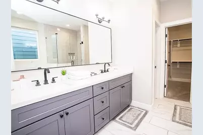 1915 Kolfahl Street #G, Houston, TX 77023 - Photo 20