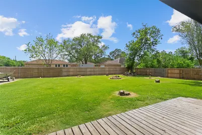 5001 Texas Avenue, La Marque, TX 77568 - Photo 24