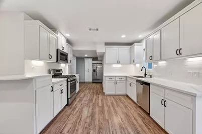 4520 Sharon Street, Houston, TX 77020 - Photo 1