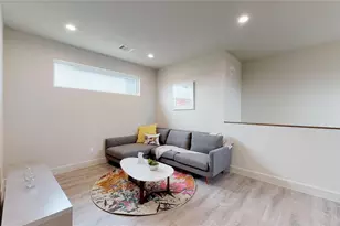 5726 Rucio Ln, Houston, TX 77092 - Photo 16