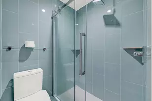 8715 Bauman Rd, Houston, TX 77022 - Photo 14