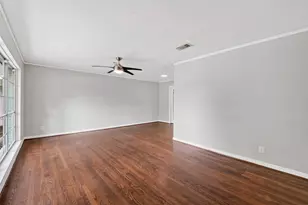 4106 Woodshire St, Houston, TX 77025 - Photo 28