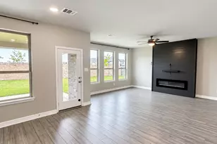 2409 Table Rock Ct, Texas City, TX 77568 - Photo 6