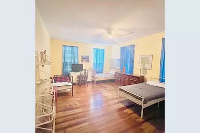 2801 Ave Q 1/2, Galveston, TX 77550 - Photo 8