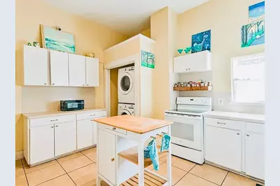 2801 Ave Q 1/2, Galveston, TX 77550 - Photo 4