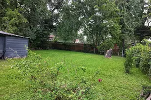1923 Esperanza St, Houston, TX 77023 - Photo 8